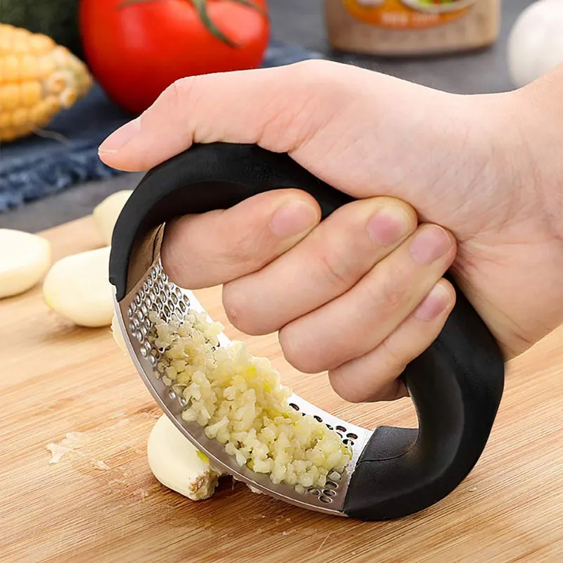 Manual Garlic Press for Efficient Mincing